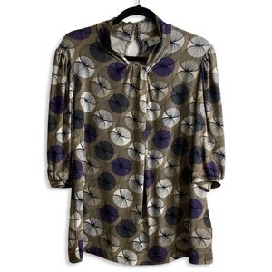 Worthington Blouse with neckline detail